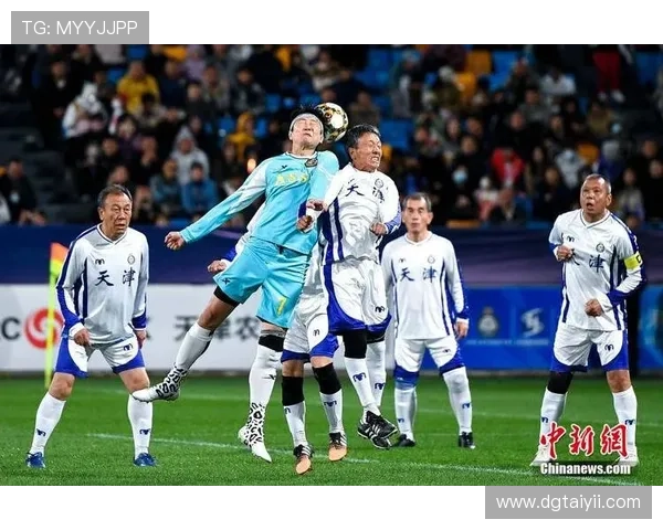 2012年足球明星赛精彩回顾与球星风采展示盛典